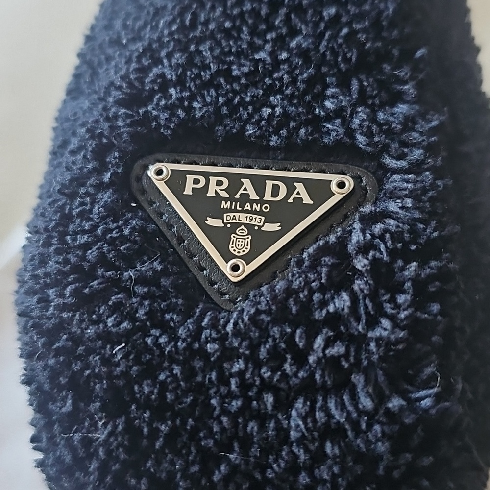 Prada Re-edition 2000 Black Terry Shoulder/Handbag with White Logo - Picture 8 of 9
